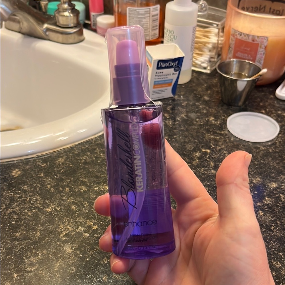 Biosilk Keratin Color Therapy Spray - Vibrant Purple